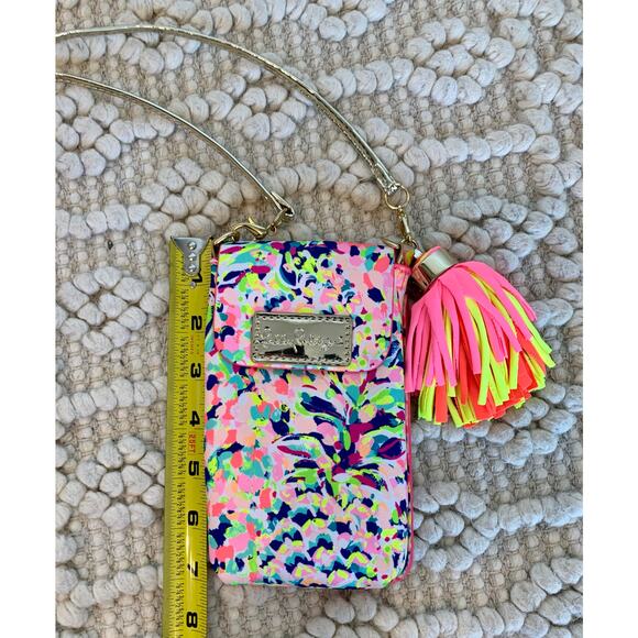Lilly Pulitzer Carry It Phone Crossbody Pom Tassel NWOT - Picture 3 of 6